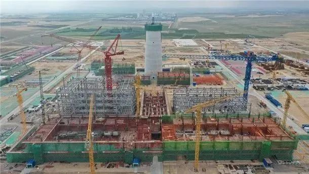 1622426878554042475.jpg 1622109791380072976.jpg